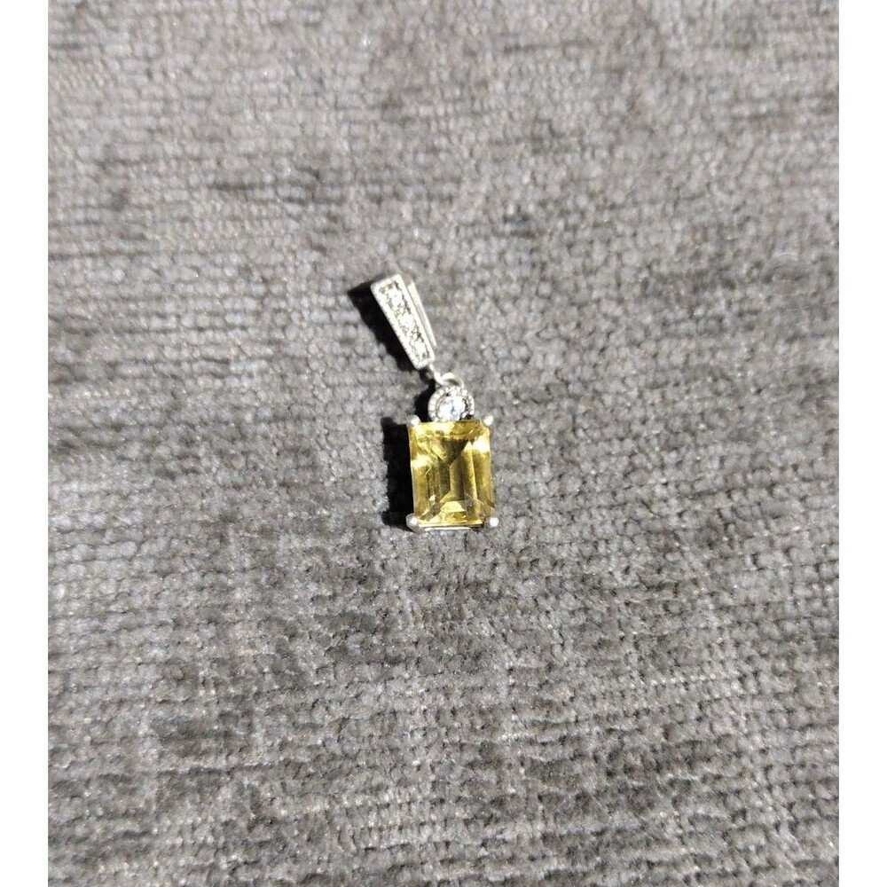 Vintage '925 NV' Beautiful Citrine Quartz Pendant